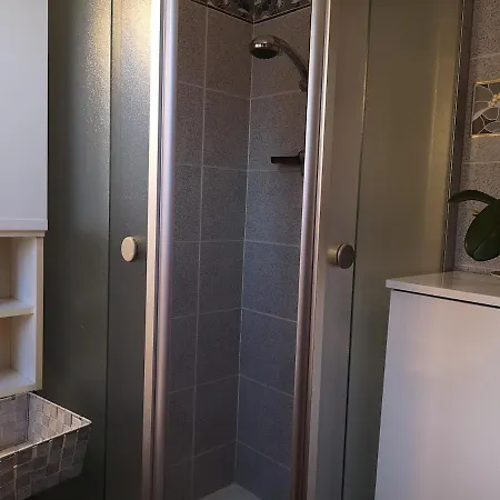 Betty's Balcony, Wonderful View * סן סירו