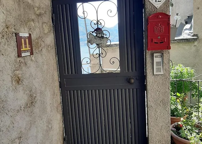 Betty's Balcony, Wonderful View Сан-Сиро