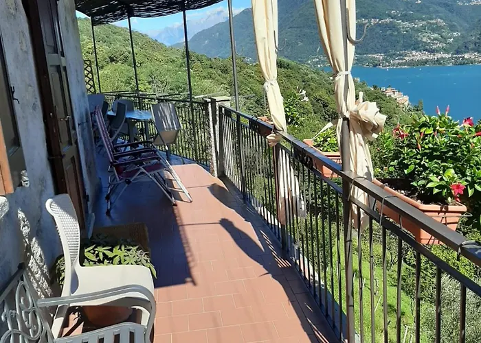 Betty's Balcony, Wonderful View Апартаменты Сан-Сиро