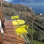 Betty's Balcony, Wonderful View Apartament *